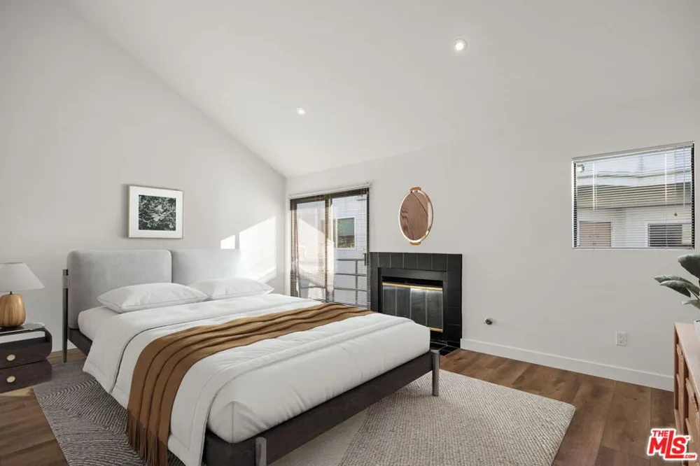 4218 Whitsett Avenue #4 Studio City, CA 91604