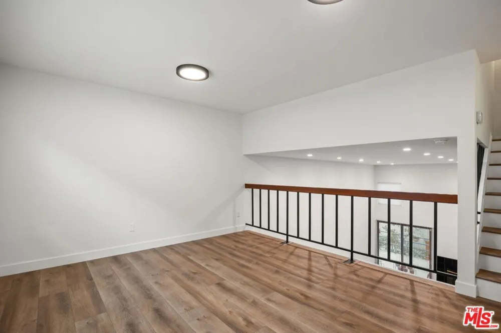4218 Whitsett Avenue #4 Studio City, CA 91604
