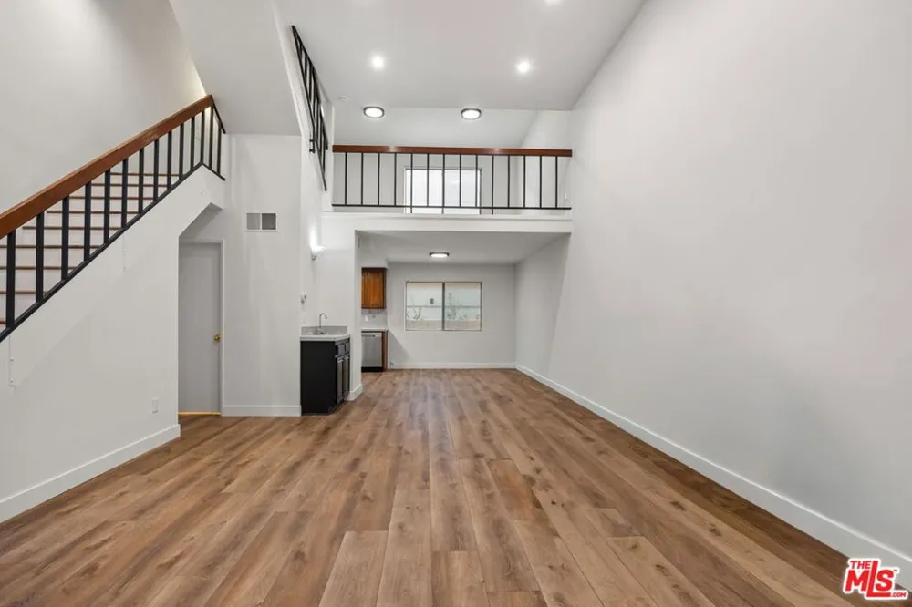 4218 Whitsett Avenue #4 Studio City, CA 91604