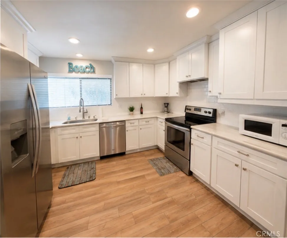 4705 Marina #4 Carlsbad, CA 92008