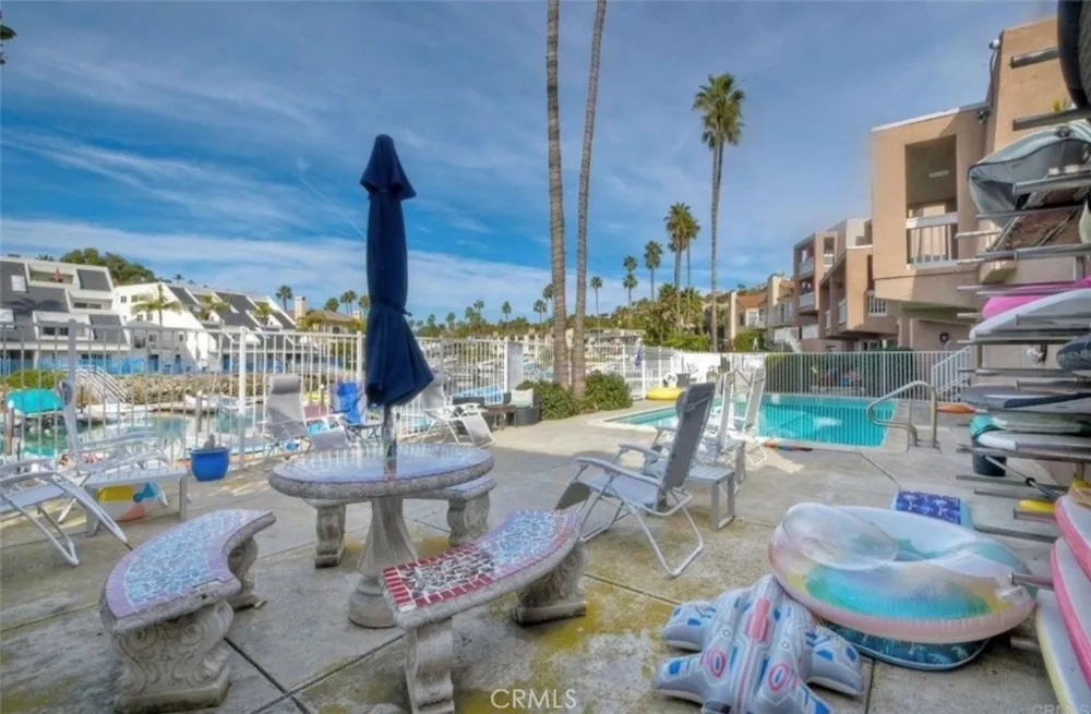 4705 Marina #4 Carlsbad, CA 92008