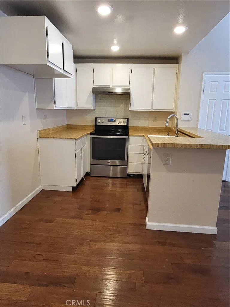 25011 Peachland Avenue #229 Newhall, CA 91321