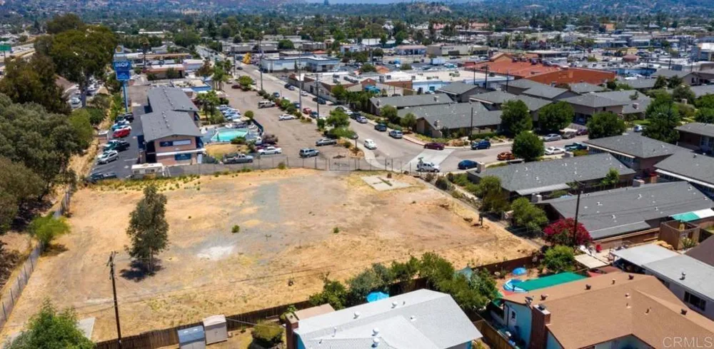 1278 Oakdale Avenue El Cajon, CA 92021