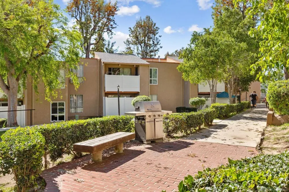 10331 Lindley Ave #266 Porter Ranch, CA 91326