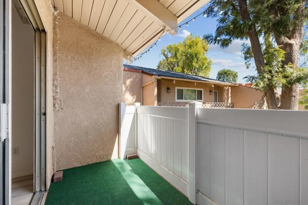 10331 Lindley Ave #266 Porter Ranch, CA 91326