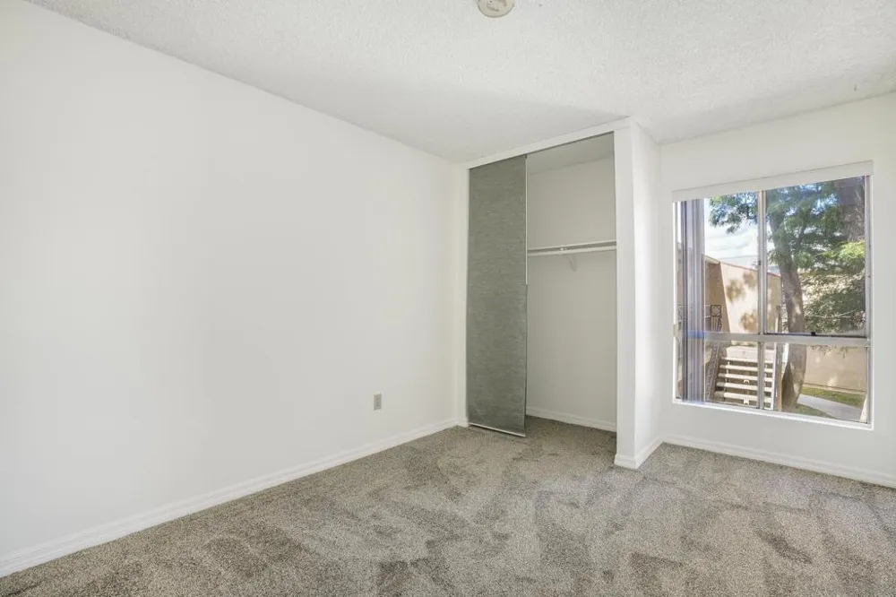 10331 Lindley Ave #266 Porter Ranch, CA 91326