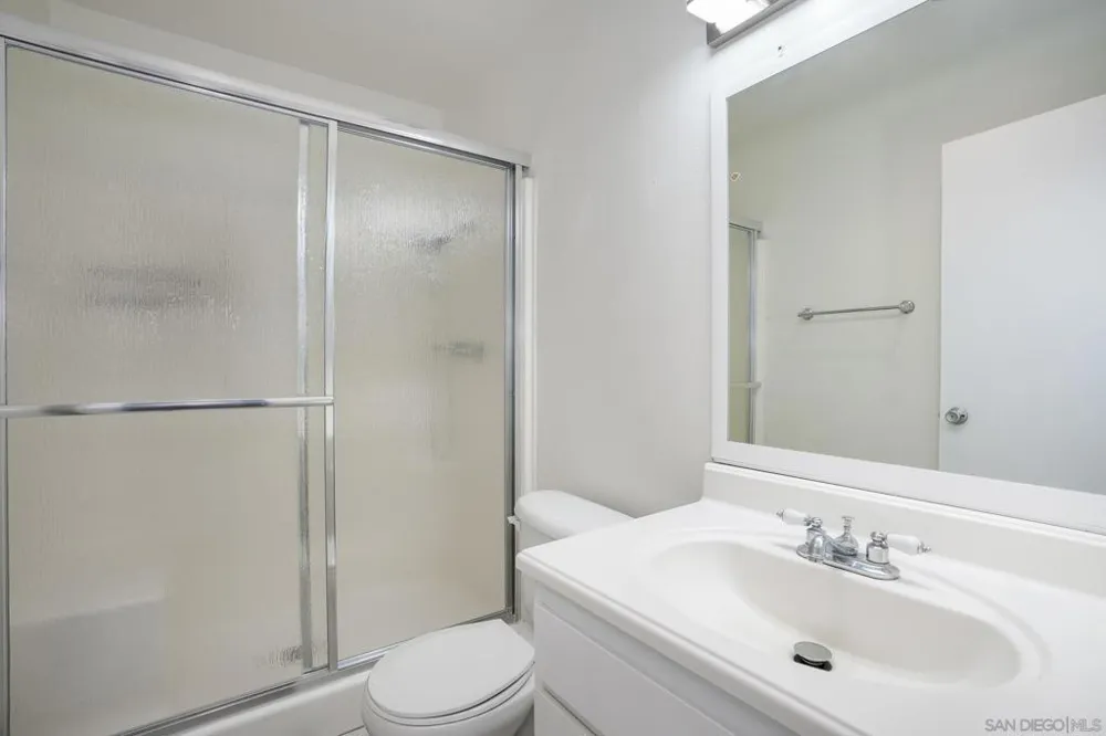 10331 Lindley Ave #266 Porter Ranch, CA 91326