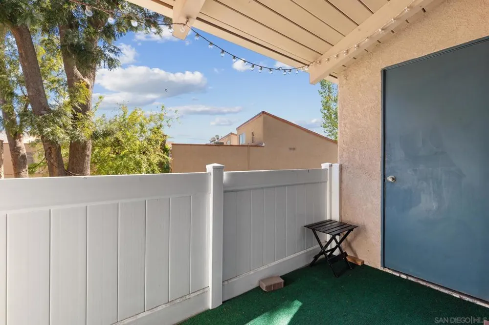 10331 Lindley Ave #266 Porter Ranch, CA 91326
