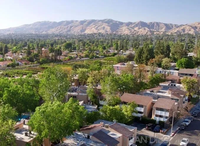 10331 Lindley Ave #266 Porter Ranch, CA 91326