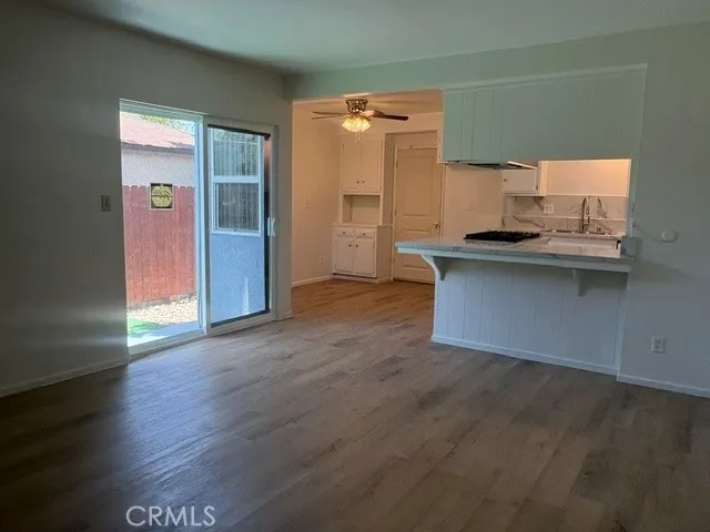 4222 W 156th Lawndale, CA 90260