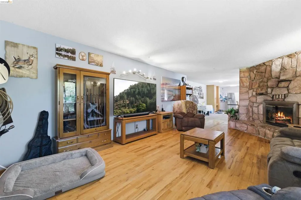 376 Calaveras Way Sonora, CA 95370