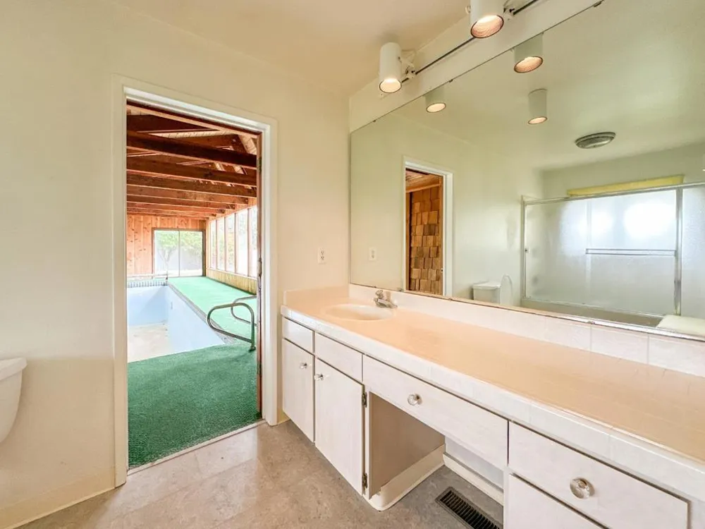 20521 Upper Hillview Drive Sonora, CA 95370