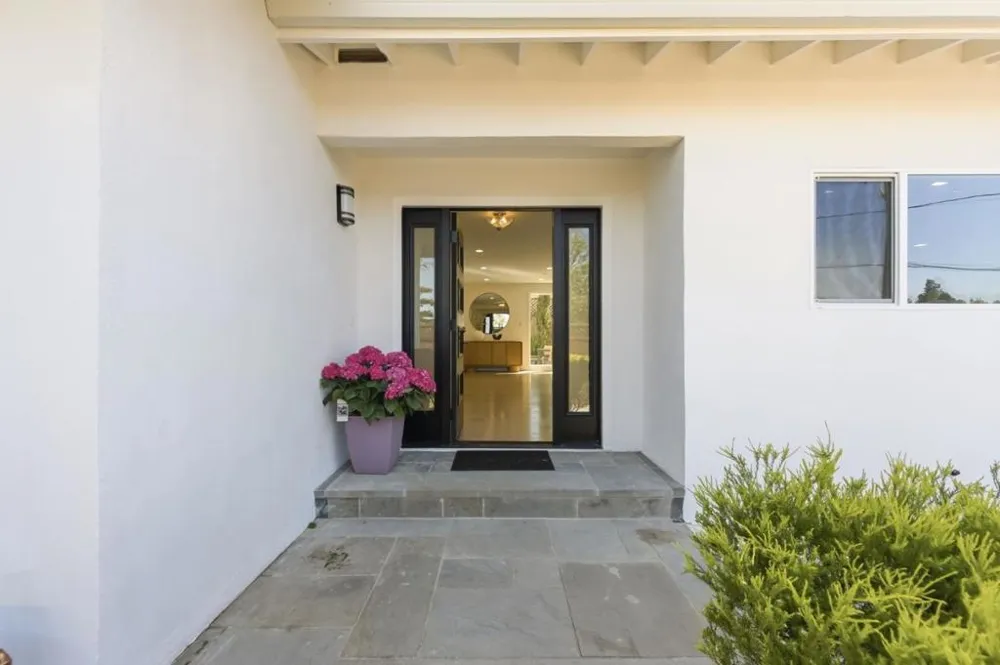 298 Alameda De Las Pulgas Atherton, CA 94027