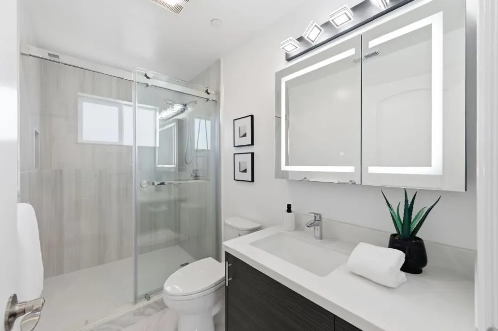 298 Alameda De Las Pulgas Atherton, CA 94027