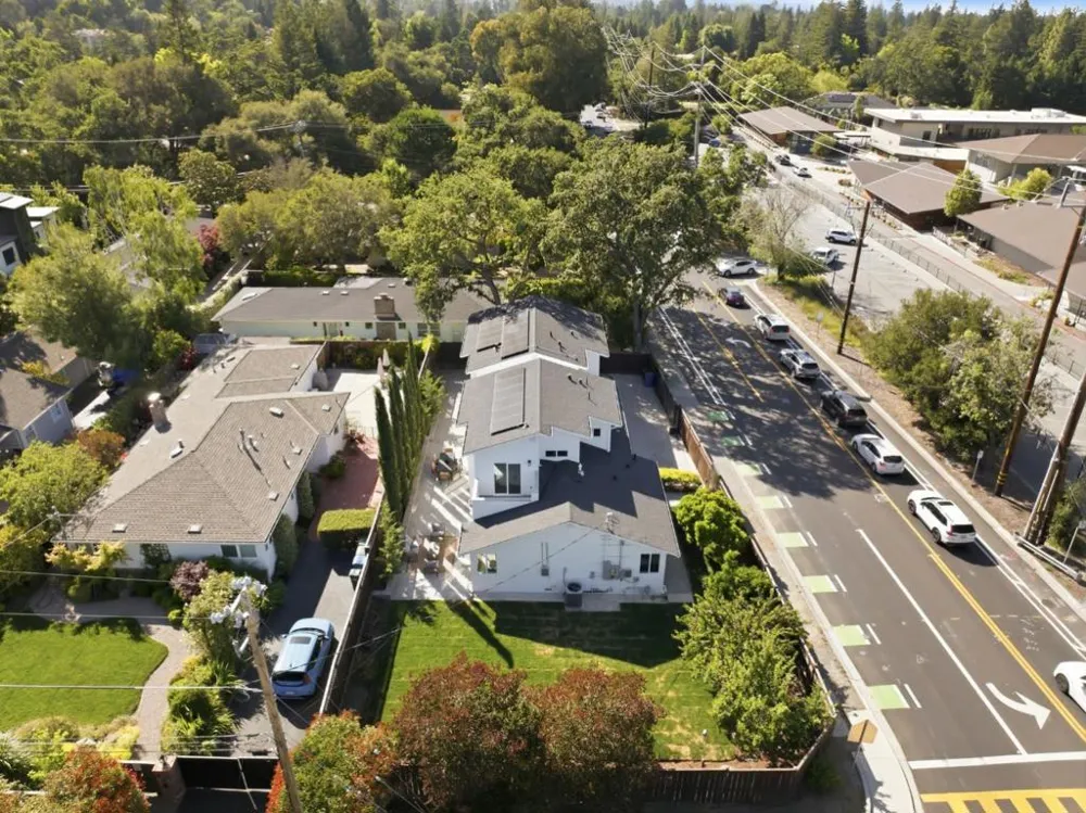 298 Alameda De Las Pulgas Atherton, CA 94027