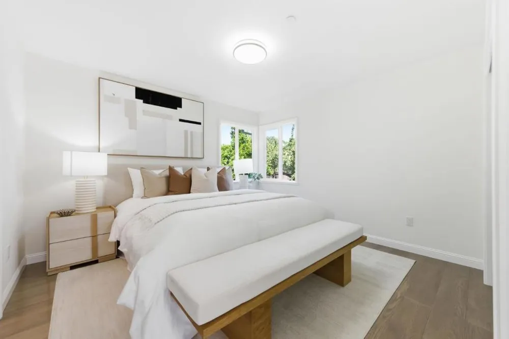 298 Alameda De Las Pulgas Atherton, CA 94027