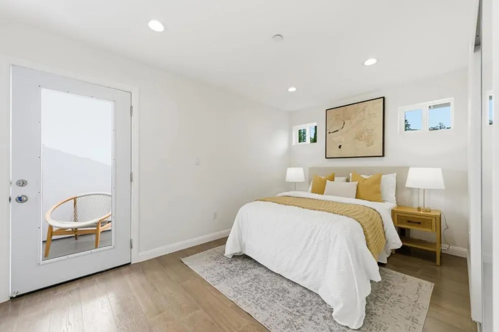 298 Alameda De Las Pulgas Atherton, CA 94027