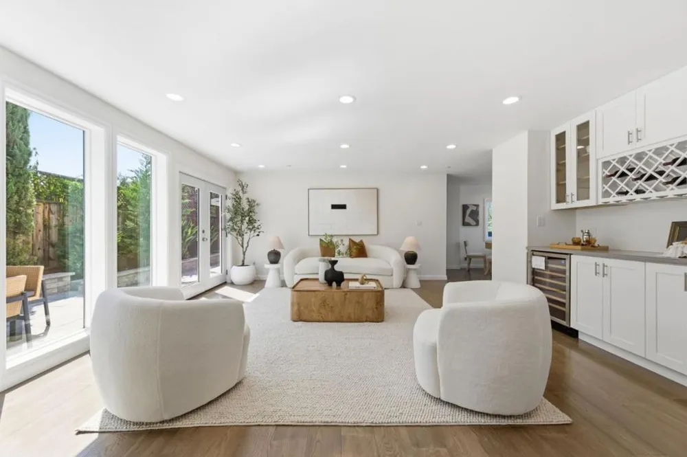 298 Alameda De Las Pulgas Atherton, CA 94027