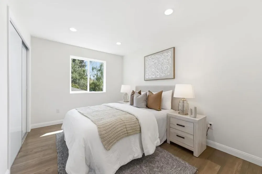298 Alameda De Las Pulgas Atherton, CA 94027