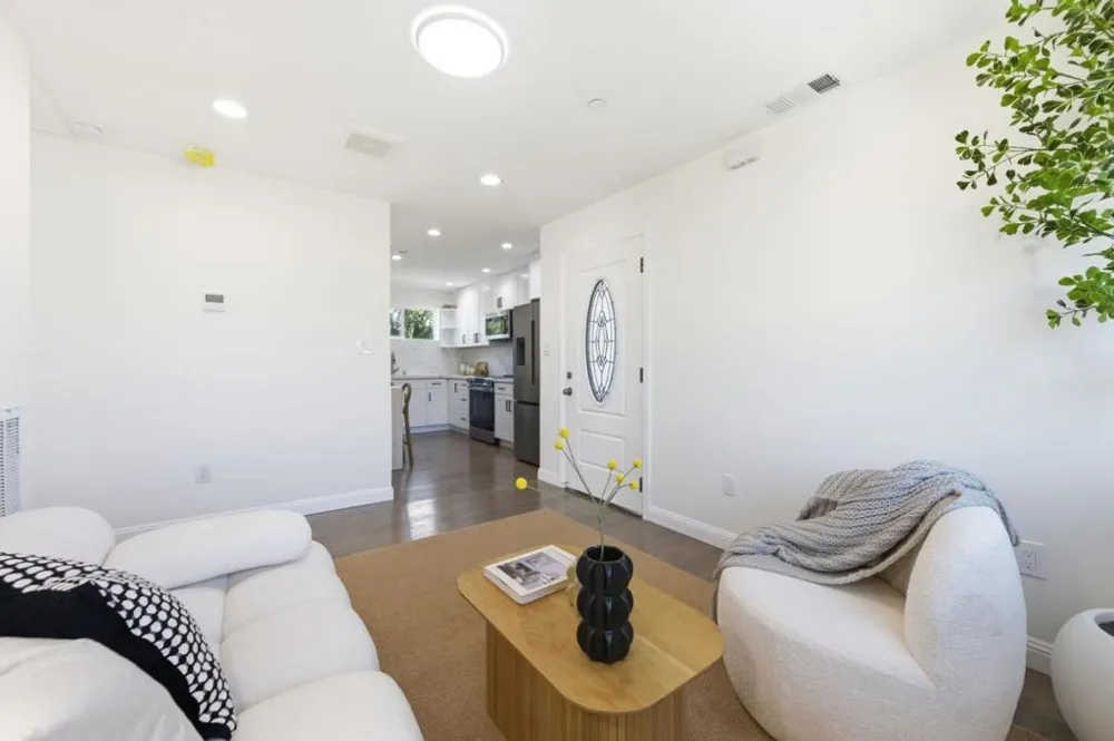 298 Alameda De Las Pulgas Atherton, CA 94027