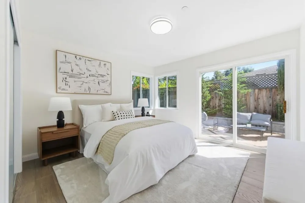298 Alameda De Las Pulgas Atherton, CA 94027
