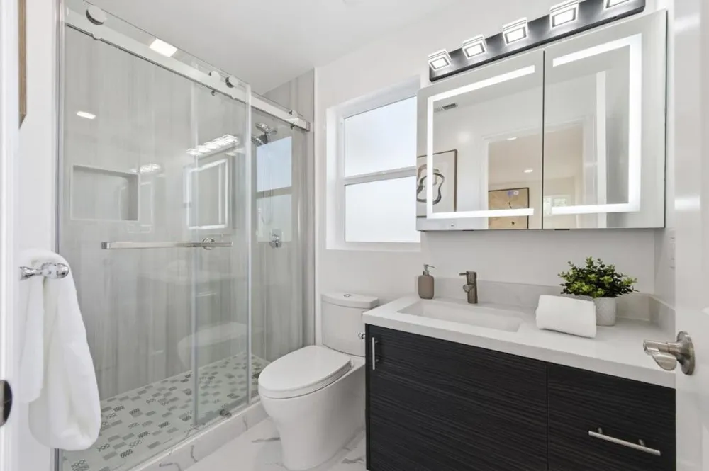 298 Alameda De Las Pulgas Atherton, CA 94027