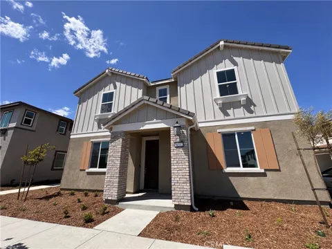 16512 Botanical Ln