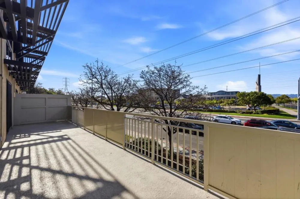 1214 Admiralty Lane Foster City, CA 94404