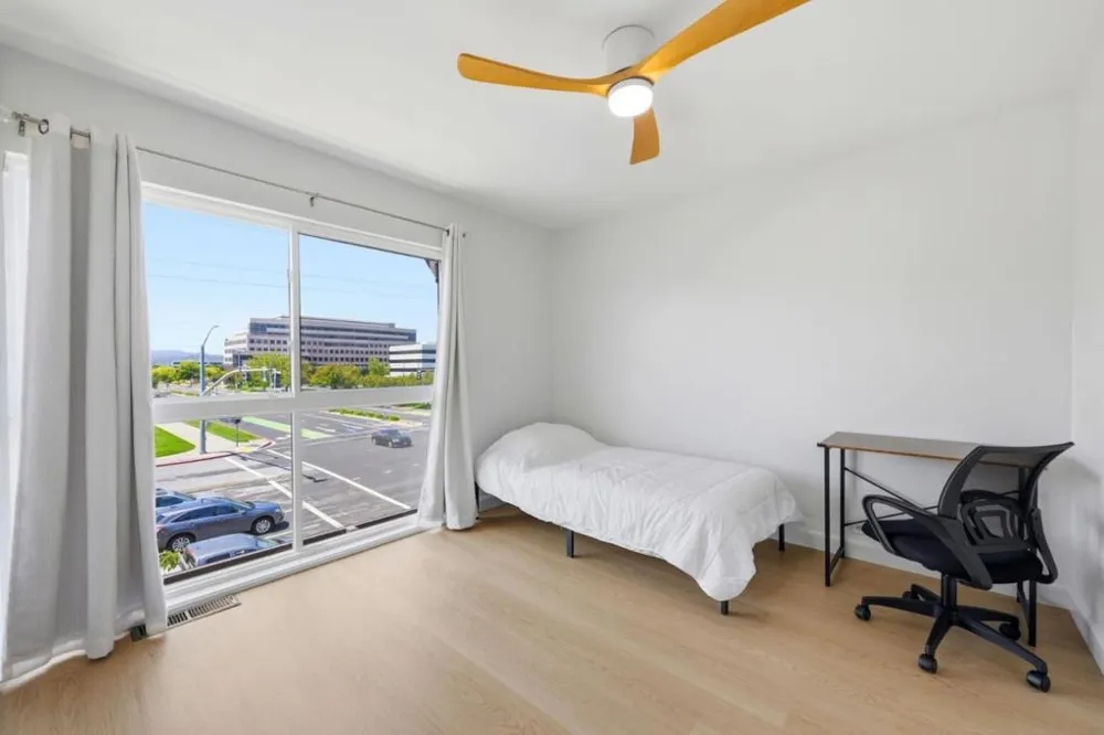 1214 Admiralty Lane Foster City, CA 94404