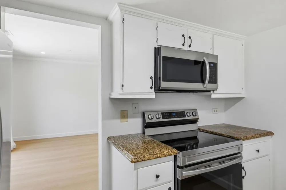 1214 Admiralty Lane Foster City, CA 94404