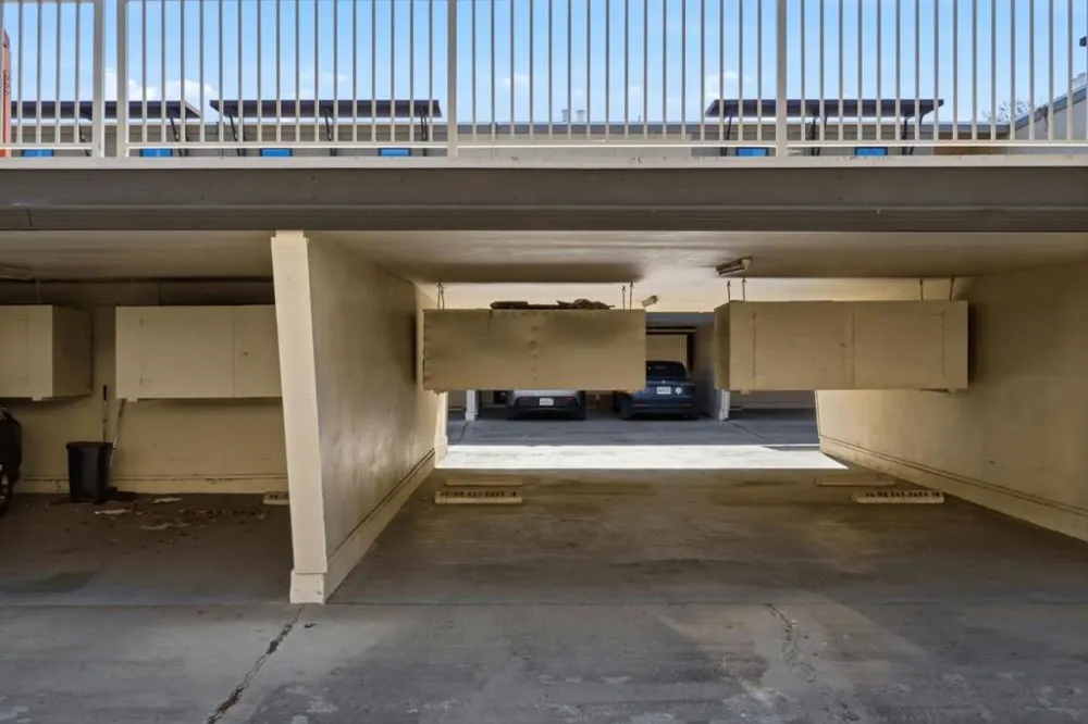 1214 Admiralty Lane Foster City, CA 94404