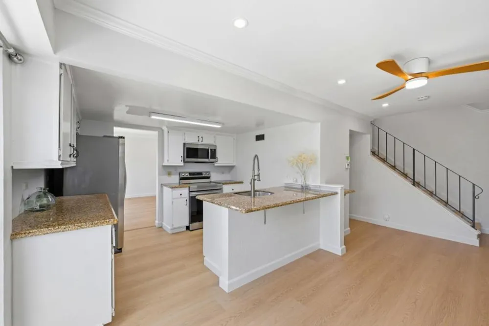 1214 Admiralty Lane Foster City, CA 94404