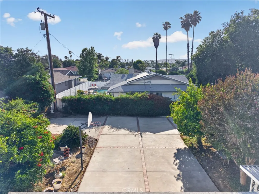 2859 Vista Way Hemet, CA 92544