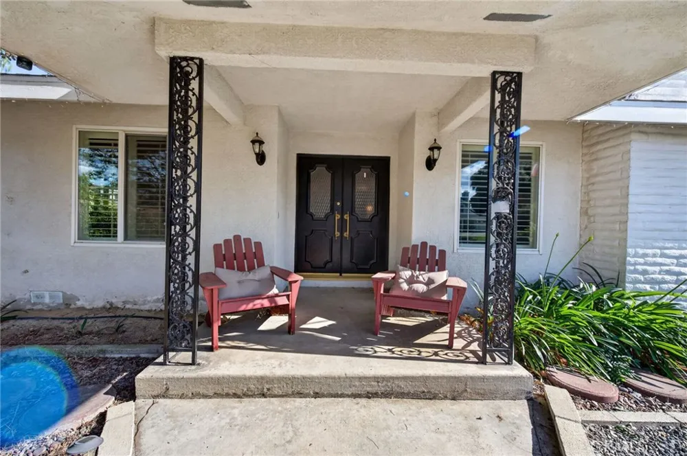 2859 Vista Way Hemet, CA 92544