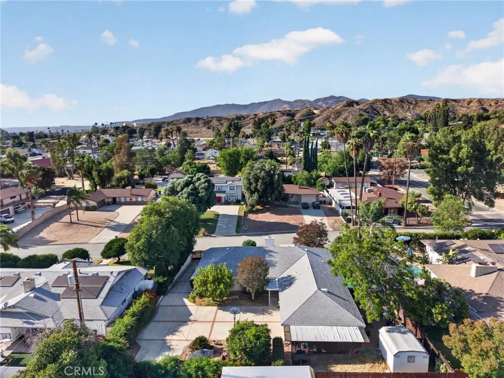 2859 Vista Way Hemet, CA 92544