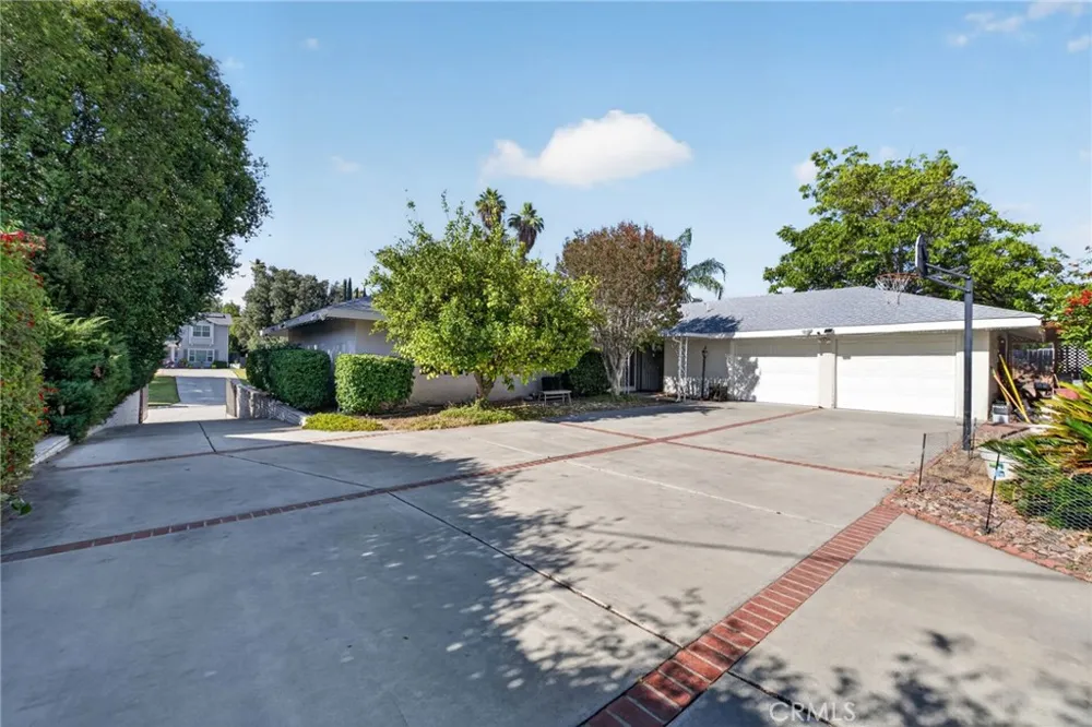 2859 Vista Way Hemet, CA 92544