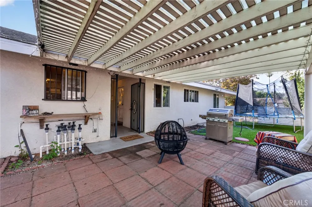 2859 Vista Way Hemet, CA 92544