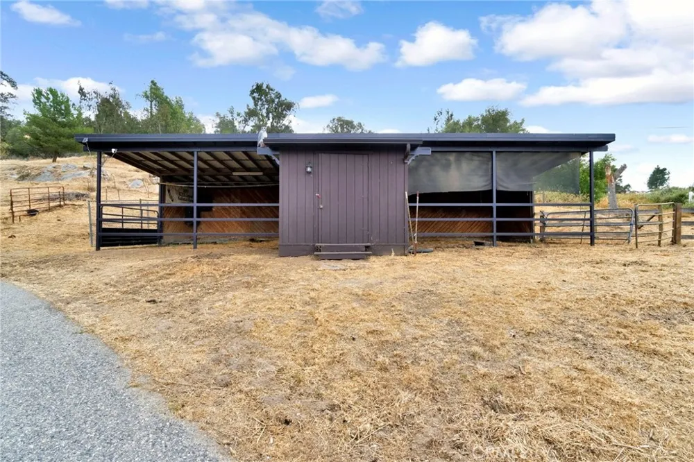 23328 Granite Creek Clovis, CA 93619