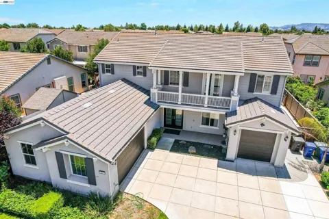 321 Myrtle Ln