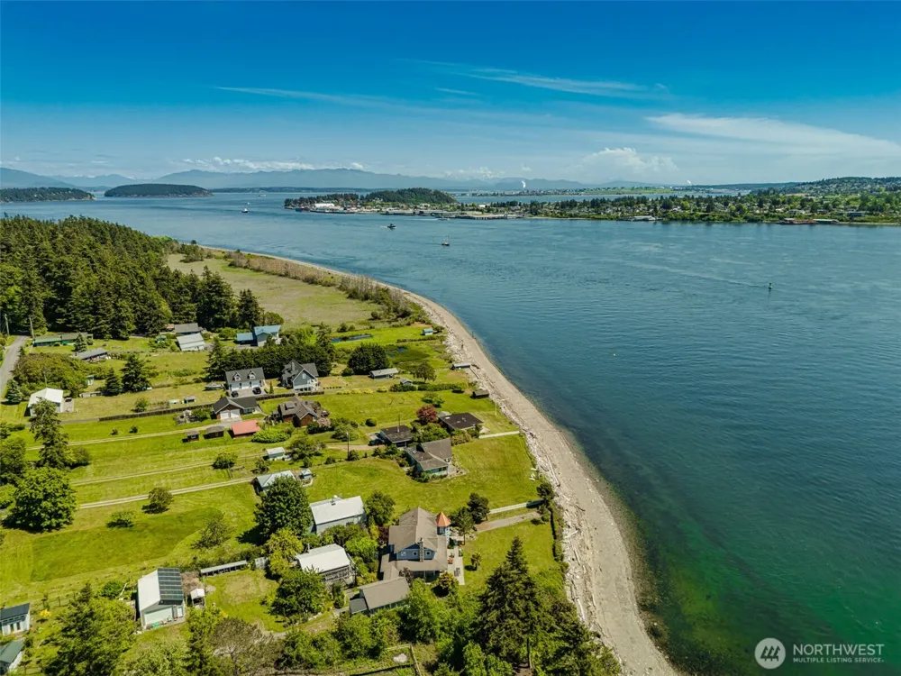4448 S Shore Drive Anacortes, WA 98221