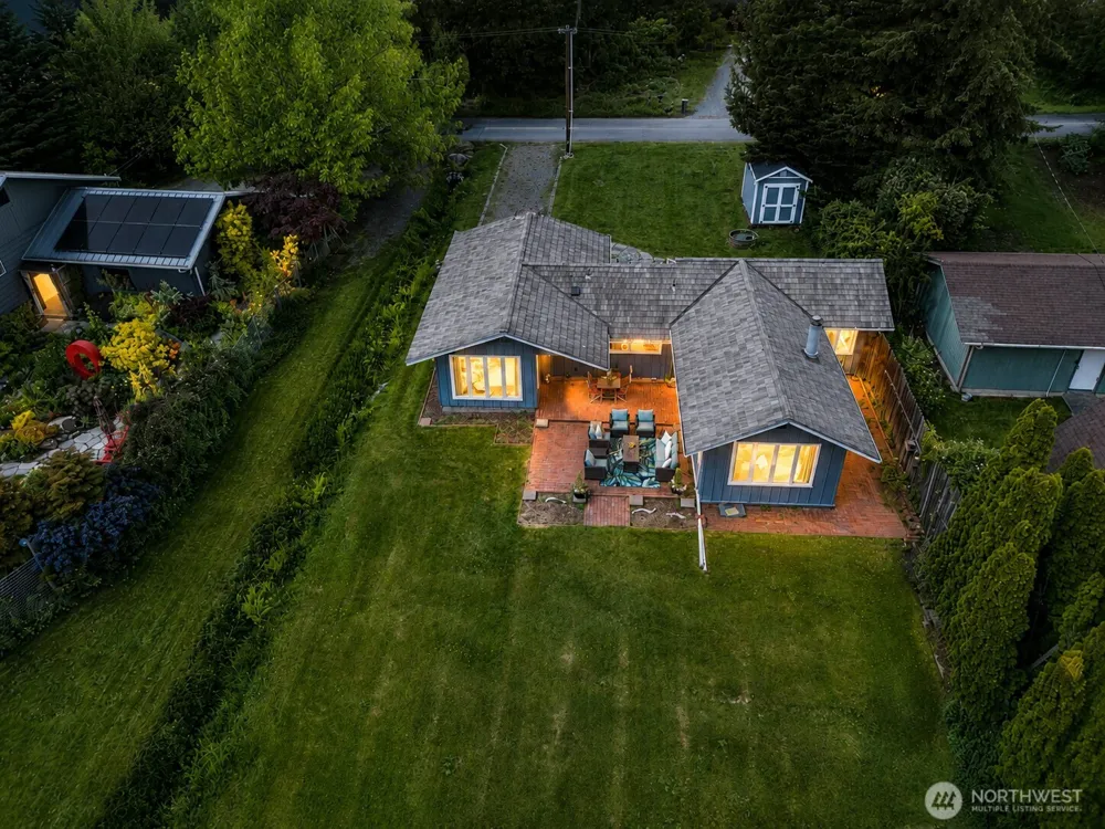 4448 S Shore Drive Anacortes, WA 98221