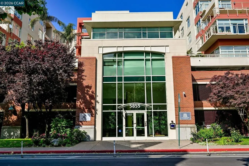 5855 Horton #710 Emeryville, CA 94608