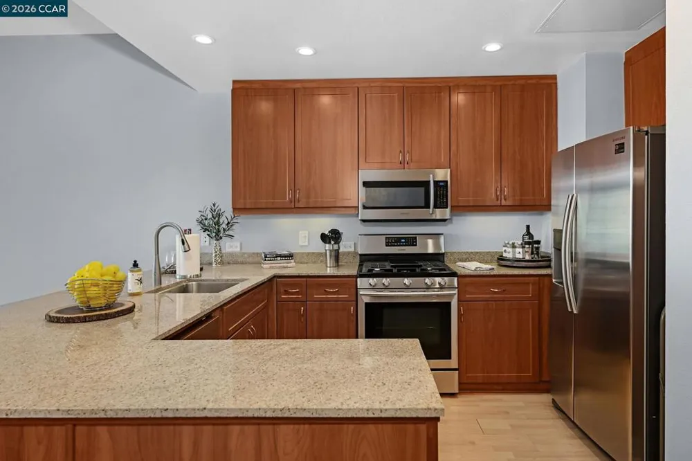 5855 Horton #710 Emeryville, CA 94608