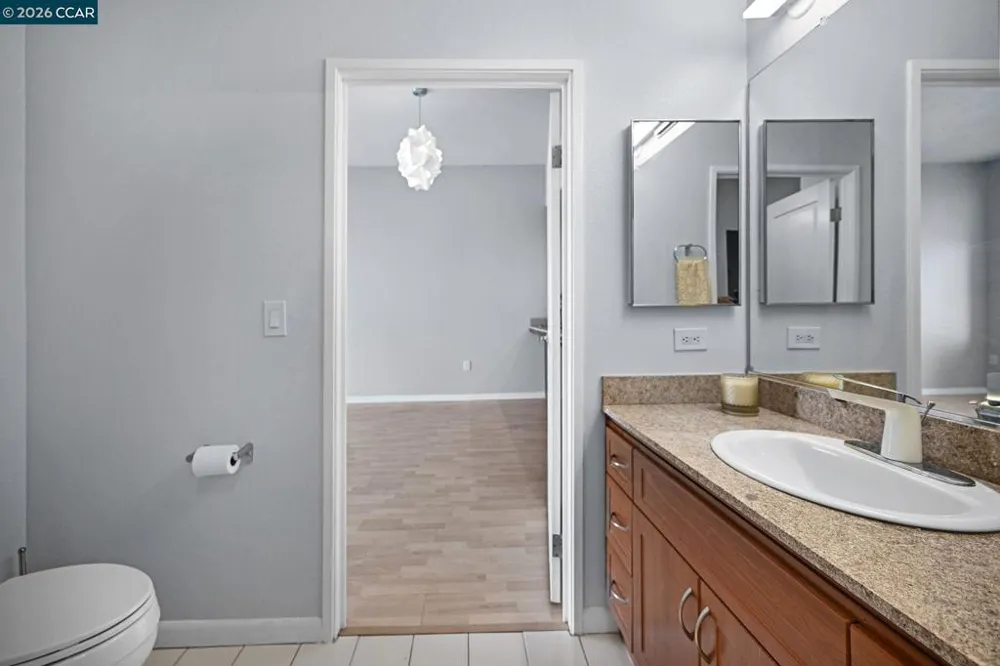 5855 Horton #710 Emeryville, CA 94608