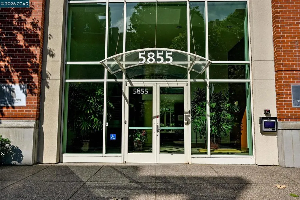 5855 Horton #710 Emeryville, CA 94608