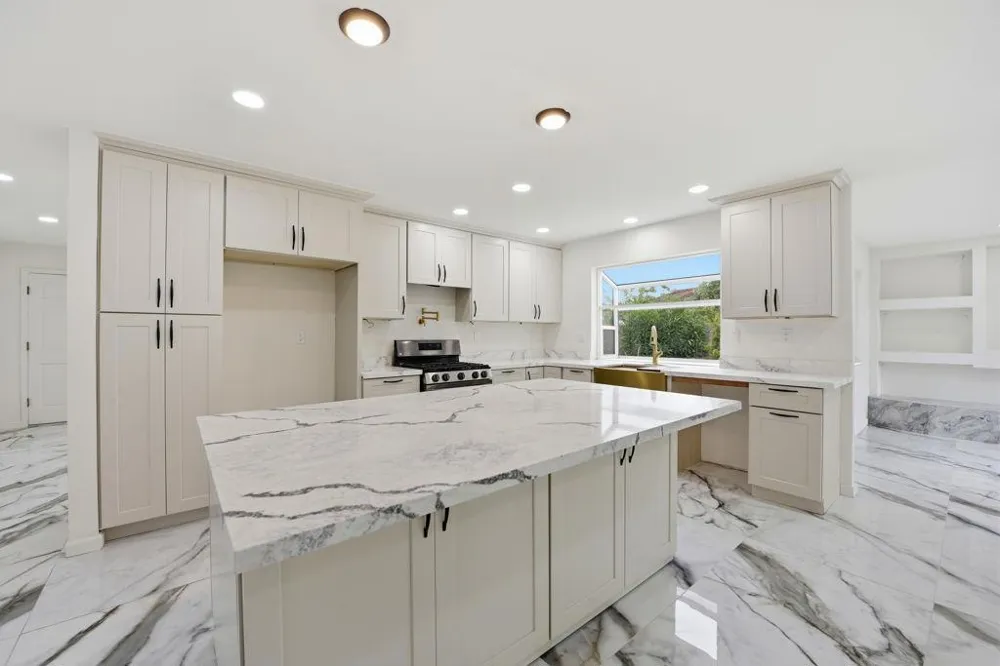 4308 Granite Court Union City, CA 94587