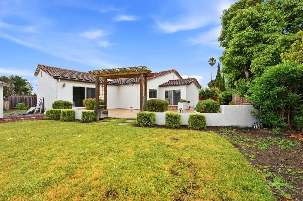 4308 Granite Court Union City, CA 94587