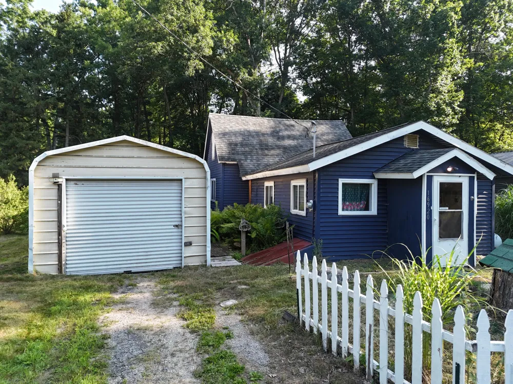 16920 6th Street Wellston, MI 49689