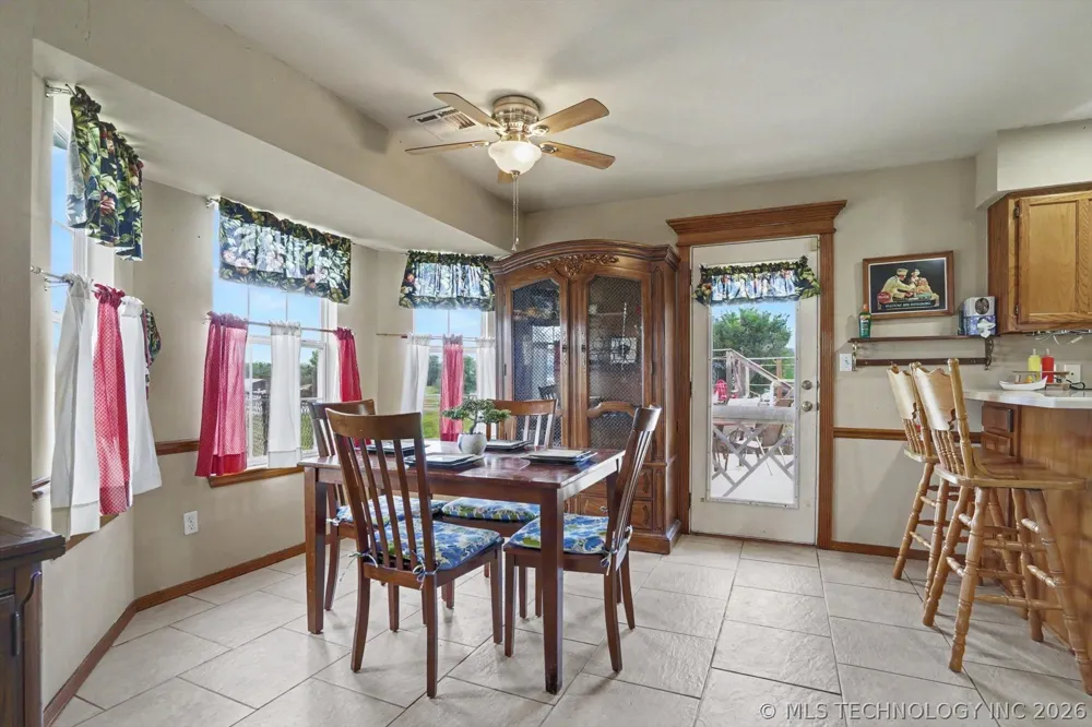 2652 Chute Drive Oologah, OK 74053