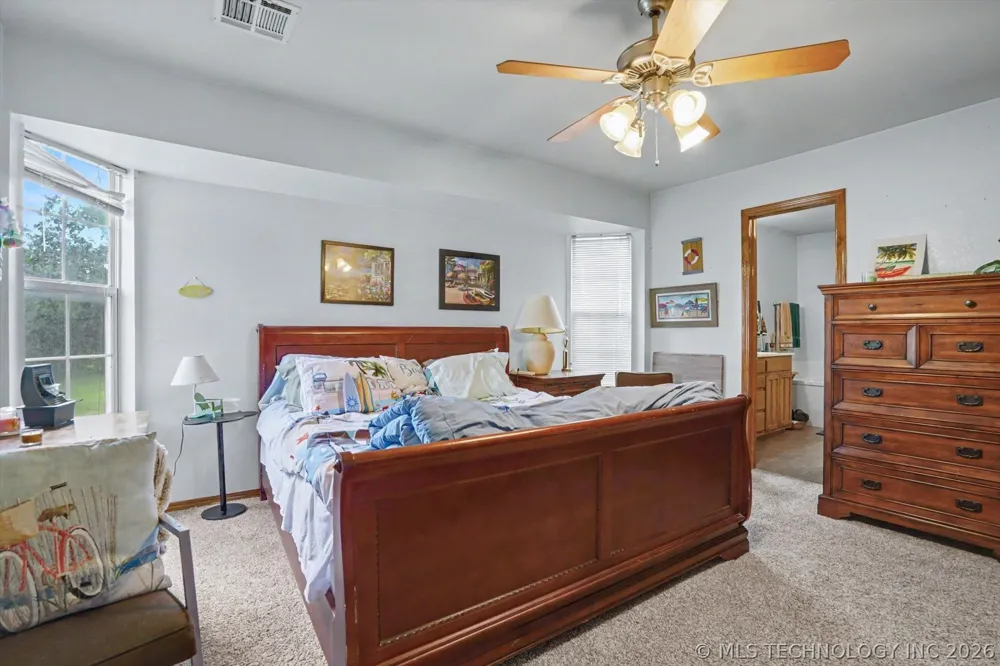 2652 Chute Drive Oologah, OK 74053